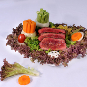 Salad Năng Lượng:

Với thành phần giàu năng lượng như bò, cá hồi..., Foxy sẽ giúp bạn có một bữa ăn lành mạnh mà vẫn hăng say làm việc