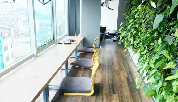 Up Coworking Space - Láng Hạ