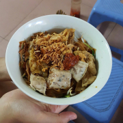 Bánh đa trộn khô