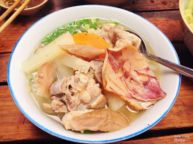 bánh canh sườn