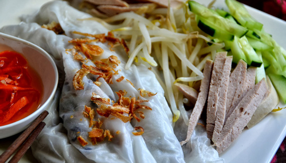 Xôi, Gà Tần & Bánh Cuốn - Trường Chinh