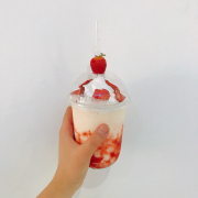 Berry yogurt