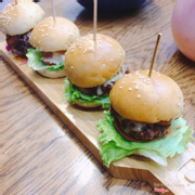 4 ways mini burgers 170k+