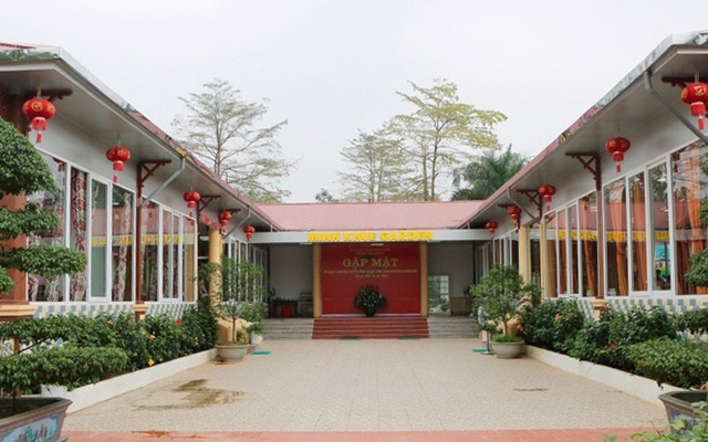 Nhà Hàng Sân Vườn Minh Khuê