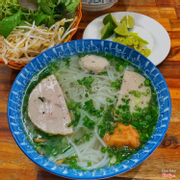 Bún mọc chả