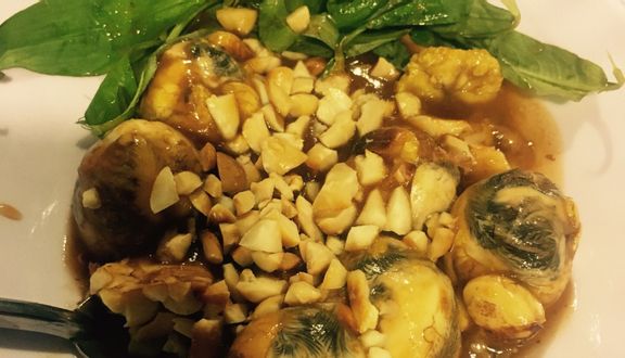 Trùm Ăn Vặt Sài Gòn - Bánh Tráng Nướng, Cút Nướng & Trái Cây Tô