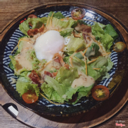 Salad bacon & trứng onsen