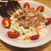 Salad cá ngừ nui nơ