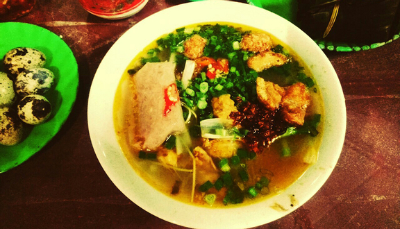 Năm Hồng - Bánh Canh Cá Lóc Thủy Dương