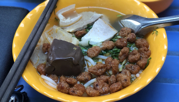 Bánh Canh Chả Cá - Nguyễn Hữu Thọ