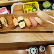 Mixed Sushi ( Sushi thập cẩm ) - 9pcs