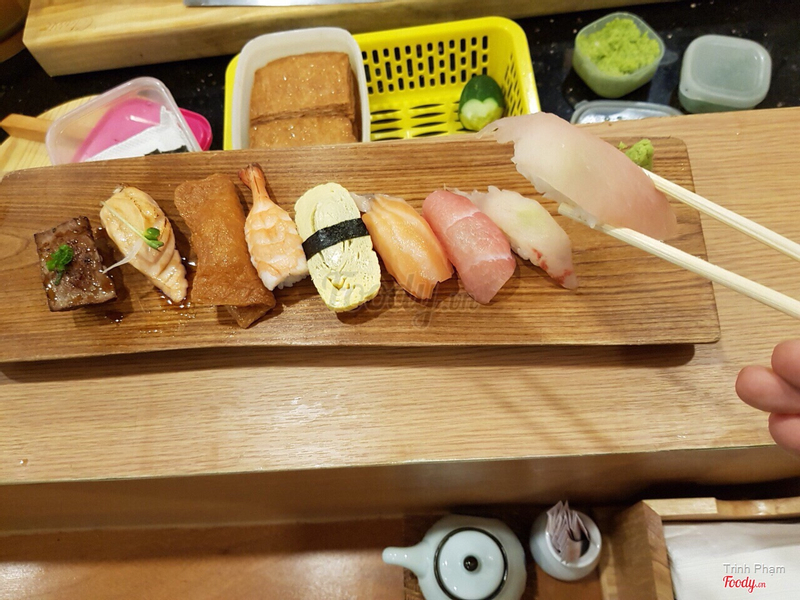 Mixed Sushi ( Sushi thập cẩm ) - 9pcs