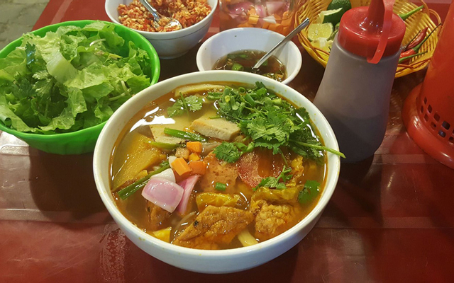 Bún Chả Cá Tam Giác - Dũng Sĩ Thanh Khê