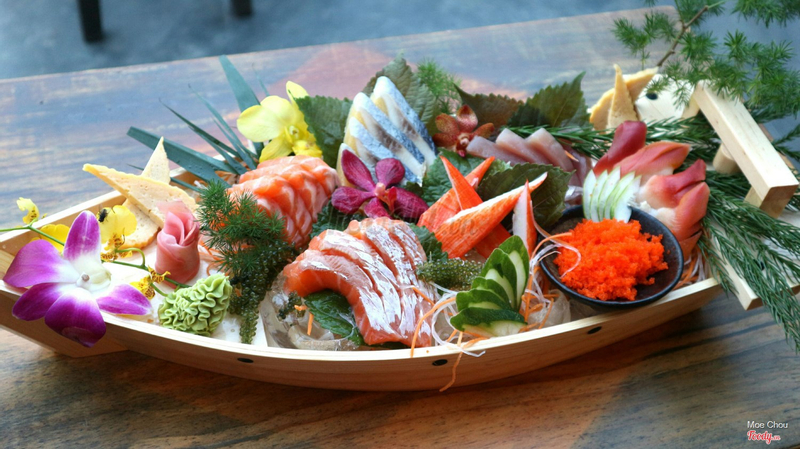 Thuyền sashimi