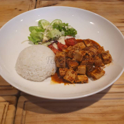 Mapa Tofu Rice - Cơm đậu hũ sốt cay
