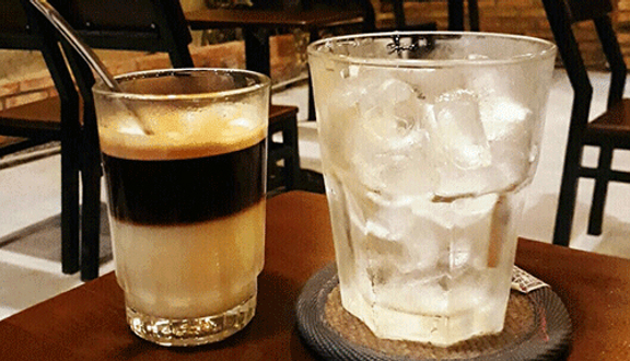 Hoa & Đất Coffee - Đường 30 Tháng 4