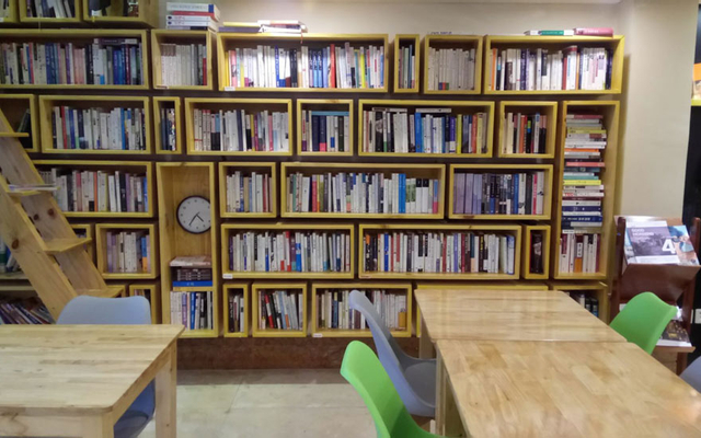 Book Cafe - Cafe Sách Phú Mỹ Hưng