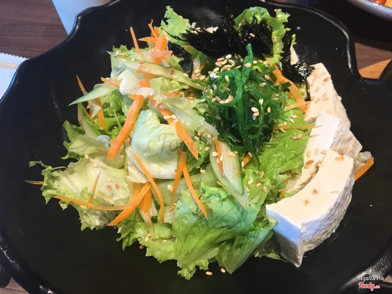 Salat rong biển đậu hũ