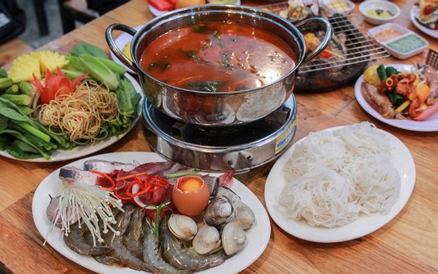 Hà Huy Restaurant - Các Món Hải Sản