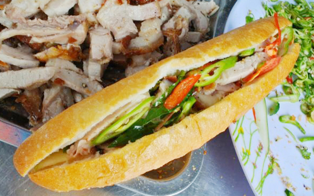 Bánh Mì Hồng Phúc - 460 Hai Bà Trưng