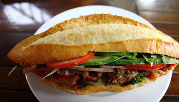 Bánh Mì Gà & Bánh Mì Xíu Mại