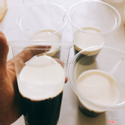 Sữa chua nếp cẩm ĐIỆN BIÊN thơm ngon bổ dưỡng tốt cho tin mạch . Sữa chua dẻo nhà làm , có thêm mít dừa thơm thơn béo béo ăn sẽ nghiện nhé cả nhà . Chỉ còn 10-12k/ ly thôi .