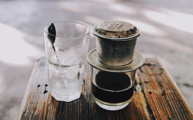 Coffee & Giải Khát - Nguyễn Văn Công