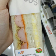 Sandwich xúc xích, chà bông, trứng mayo 19k