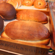 Bánh khoai lang dẻo 호박고구마들었당빵 - 70.000 ₫

Bánh được làm từ bột mì, bột năng, sữa bột, bơ, trứng, khoai lang và vừng đen.