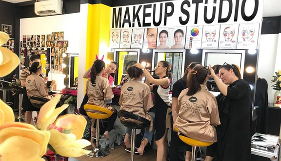 Bân Trâm Makeup Studio