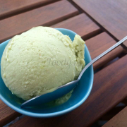 Kem quả bơ/Avocado ice-cream