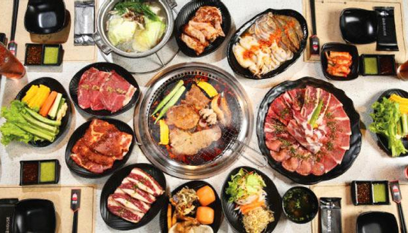 Nhà hàng Aka House – Vạn Hạnh Mall | Món nướng Nhật Bản