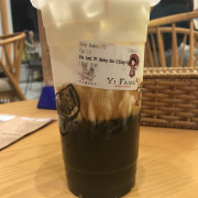 Sữa tươi trân châu đường đen YiFang