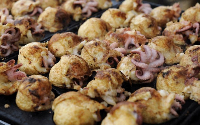 Takoyaki - Bánh Bạch Tuộc - Nguyễn Oanh