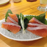 Sashimi cá hồi tươi, ngon, rẻ