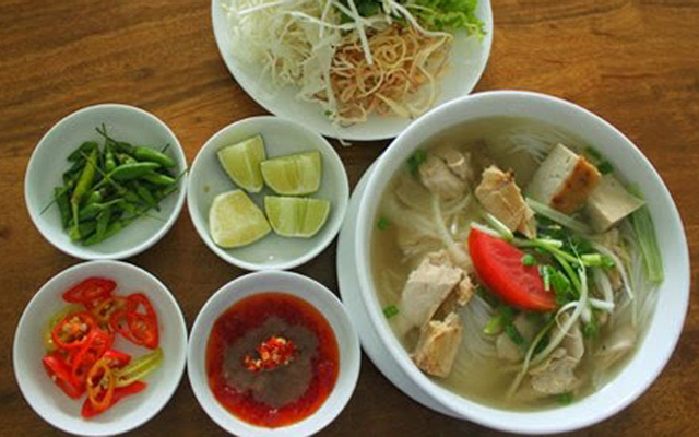 Phở Sơn Nga - Tô Ký