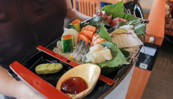 Sushi Uraetei Dining