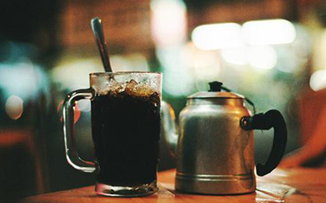Cafe Võng & Dừa Lạnh