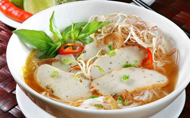 Bánh Canh Chả Cá Nha Trang - Cư Xá Phú Lâm