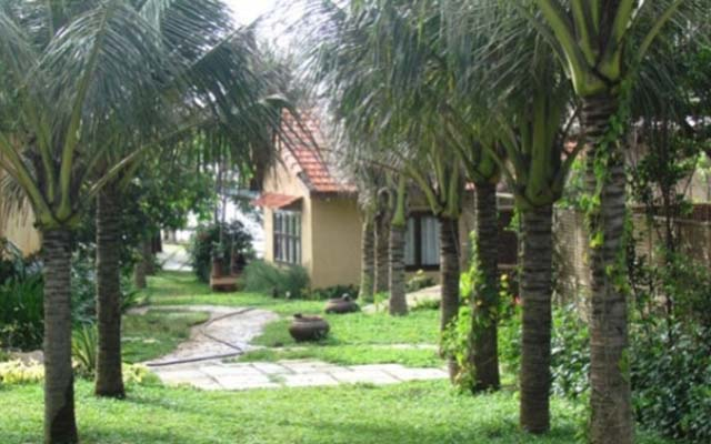 Long Sơn Mũi Né Resort