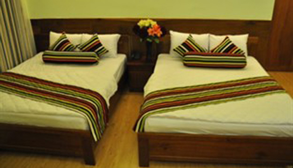 Nam Trung Hotel