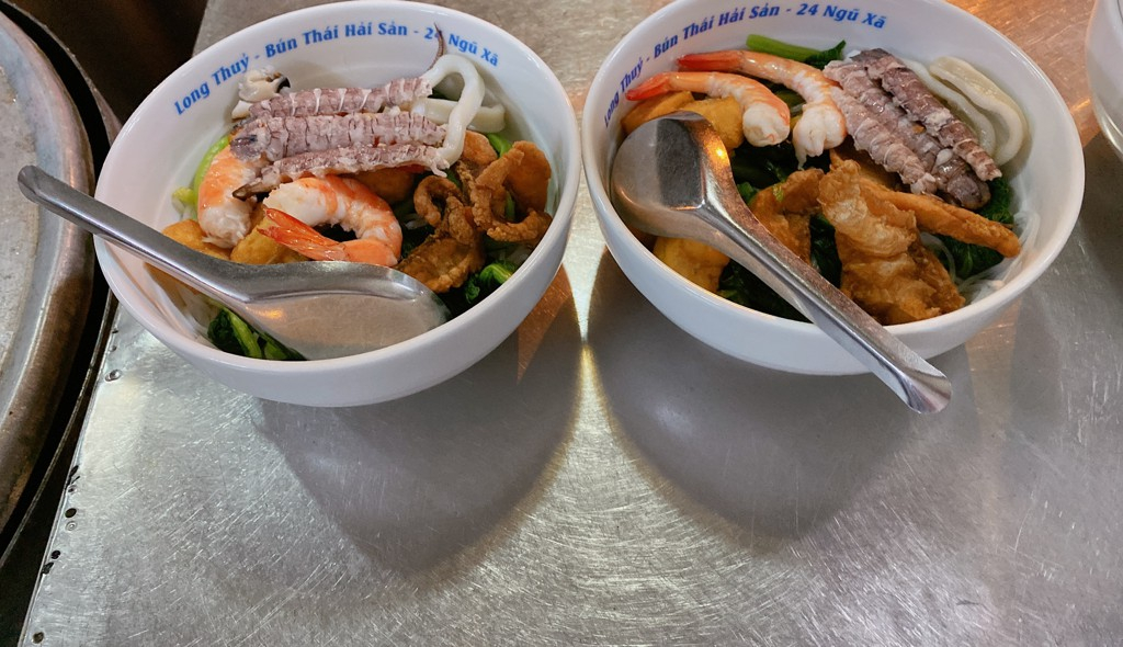 Long Thủy - Bún Thái Hải Sản ở Hà Nội | Foody.vn