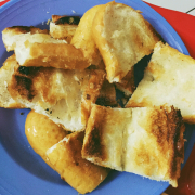 bánh mì bơ nướng