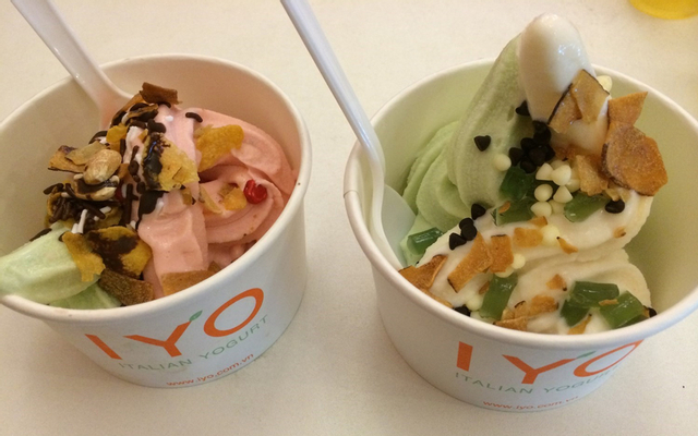 Iyo Frozen Yogurt - Cantavil Premier