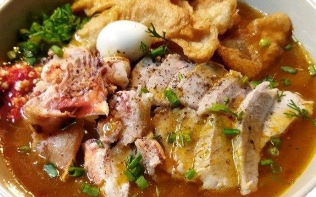 Súp Sài Gòn - Bánh Canh Cua, Bò Bít Tết & Hủ Tiếu Nam Vang