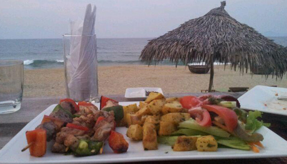 Banyan Beach Bar & Restaurant