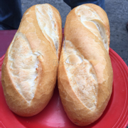 bánh mì 3k
