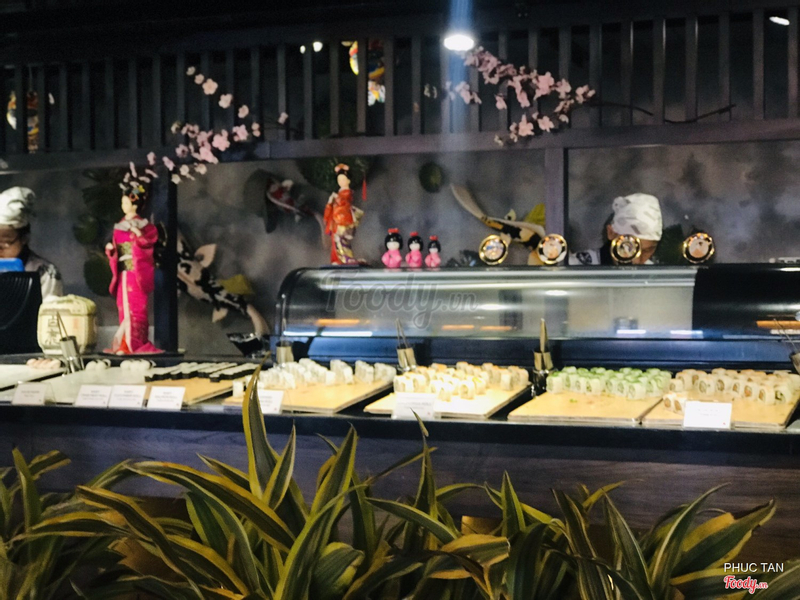 Quầy Sushi Little Tokyo Bana Hill buffet 
