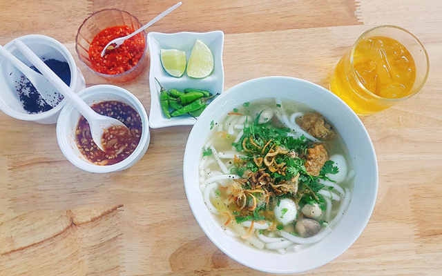 Cháo Hàu & Bánh Canh Ninh Hòa