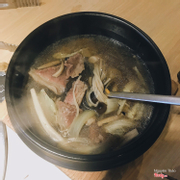 Canh Bulgogi (thịt bò, nấm kim châm, cải thảo, nấm, củ hành tây, miến), vị ngon hơn canh kim chi 👍